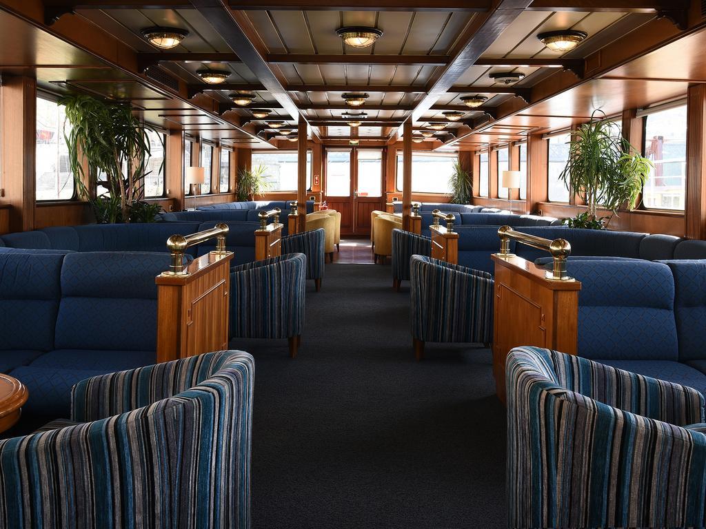 Invicta Ribeira Boat Hotel Porto Exterior photo